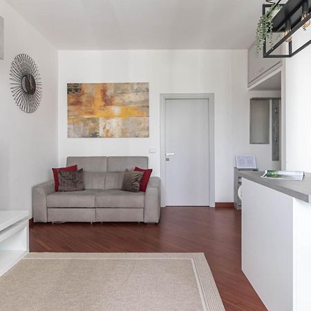 Italianway - Lorenteggio 30 Milano Ngoại thất bức ảnh